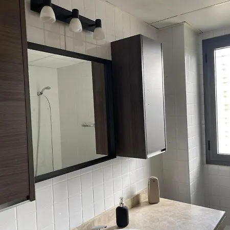 Astral-habitacion Doble Privada En Casa Compartida-uebica2 * مايرينا ديل ألخارفي