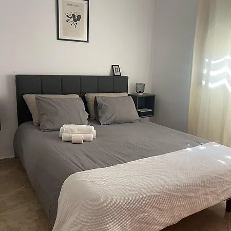 Astral-habitacion Doble Privada En Casa Compartida-uebica2 * مايرينا ديل ألخارفي